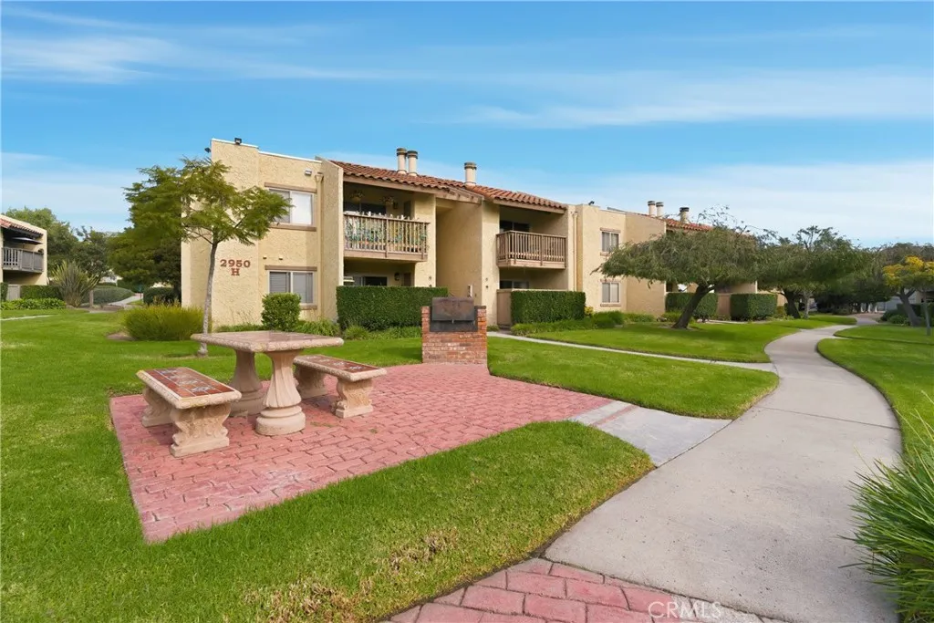 Photo #10: DW26071331 Listing: Photo #10