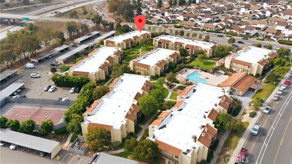 Photo #17: DW26071331 Listing: Photo #17