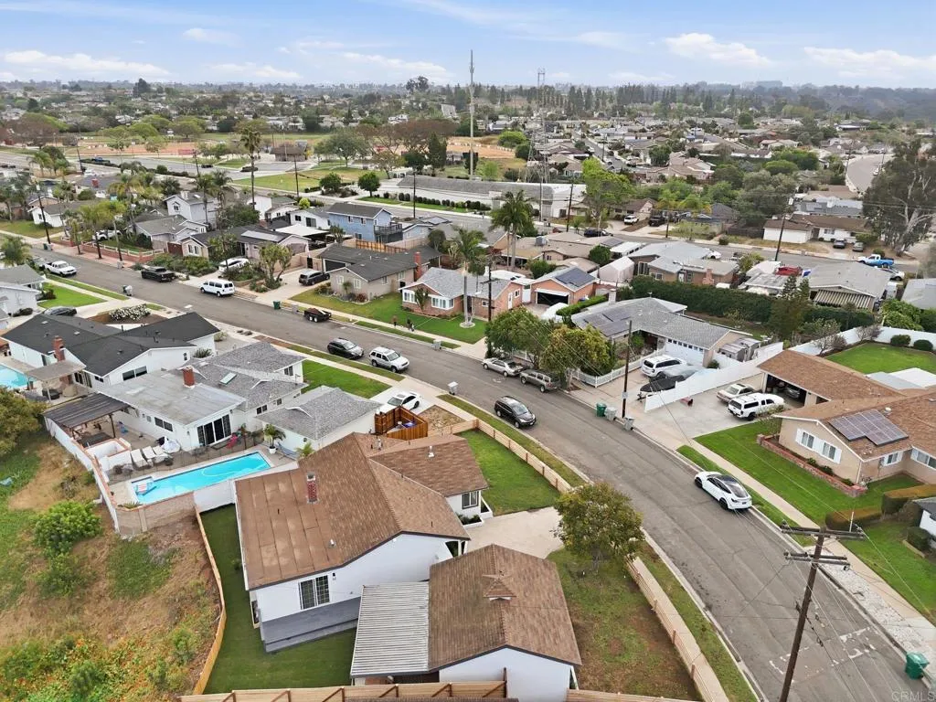 https://cdn.realtyfeed.com/cdn/127/306682081/5ff19f7d9e9b016c4943bbae3c7c08b4.webp