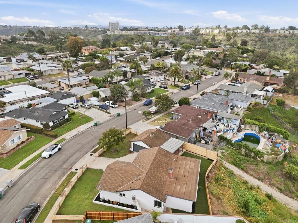 https://cdn.realtyfeed.com/cdn/127/306682081/a2e4d726bb57600b0e75d791f358bcd4.webp