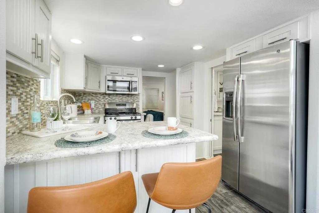 https://cdn.realtyfeed.com/cdn/127/306682119/156c886d3eefe736a8502a5d27fd6eb4.webp