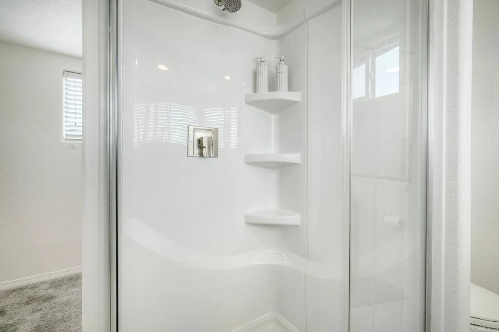 https://cdn.realtyfeed.com/cdn/127/306682119/2b0a220e1201a6a97b22d0c46c0496b8.webp