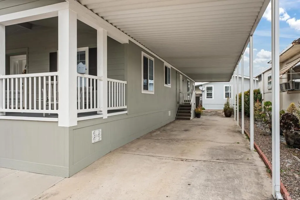 https://cdn.realtyfeed.com/cdn/127/306682155/787b12208d2c95c4cabd1ae8989c3657.webp