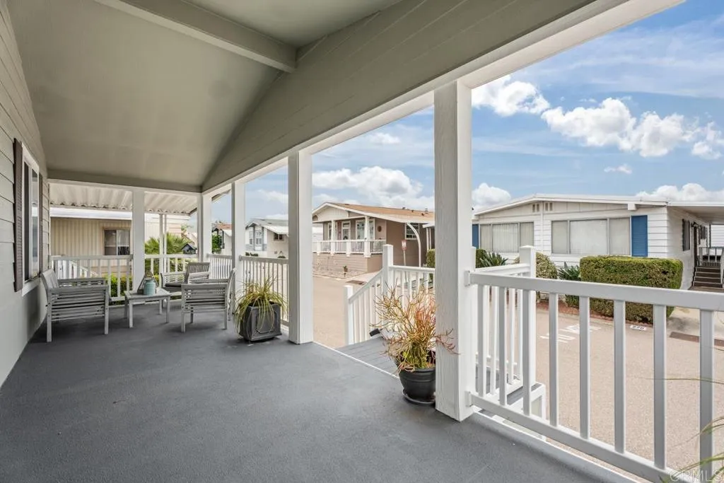 https://cdn.realtyfeed.com/cdn/127/306682155/837a88da1a197372fe81425b46c3fce6.webp