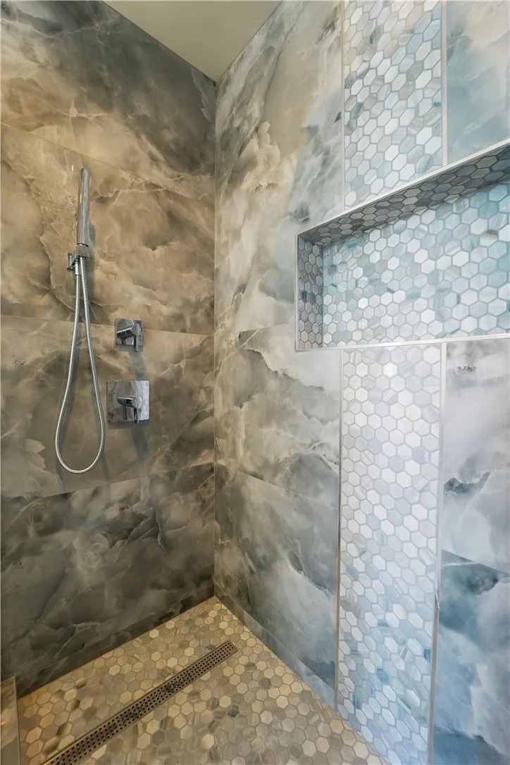 Photo #16: PW26071419 Listing: Photo #16