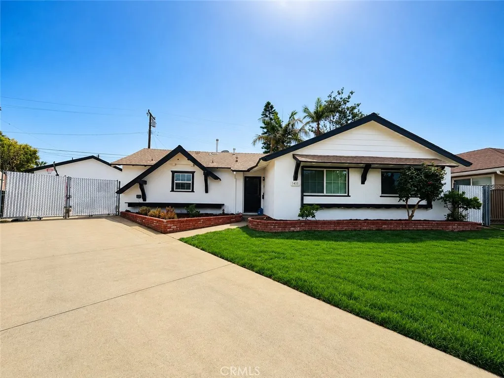 La Habra, CA 90631
