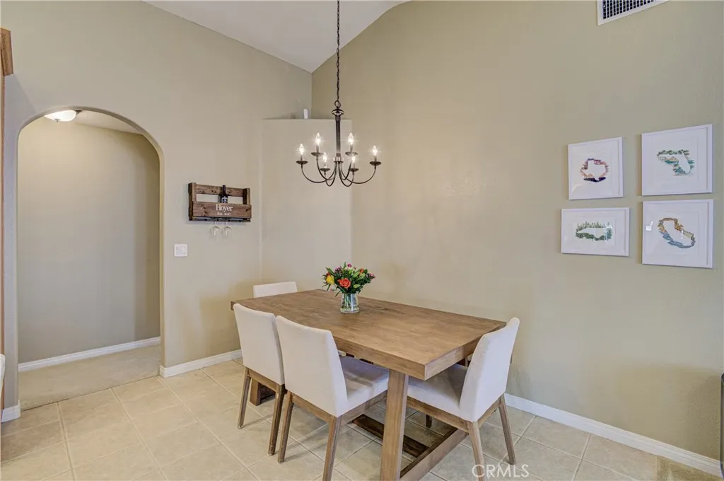 https://cdn.realtyfeed.com/cdn/127/306682228/dd1accdebe27c3b2f0d0e3827555f102.webp