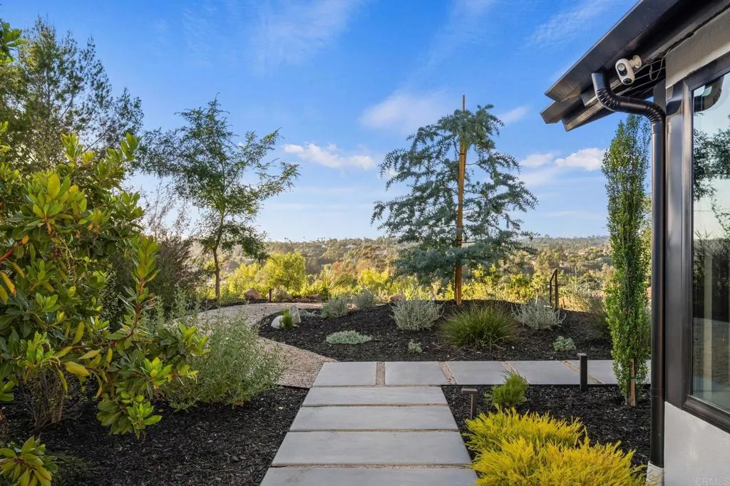 https://cdn.realtyfeed.com/cdn/127/306682244/4dd6700d2a6d30fbe9d2b20b7c100518.webp