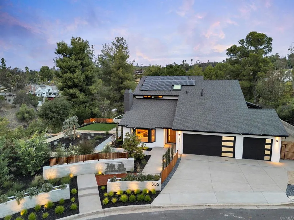 https://cdn.realtyfeed.com/cdn/127/306682244/da19f42d622e8c4e7d16a50103e7f1a2.webp