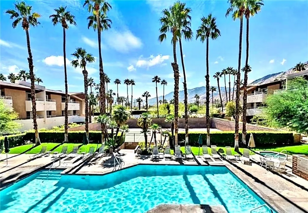 467 S Calle El Segundo Unit D3, Palm Springs, CA 92262 - Photo 2 of 14, Palm Springs, CA