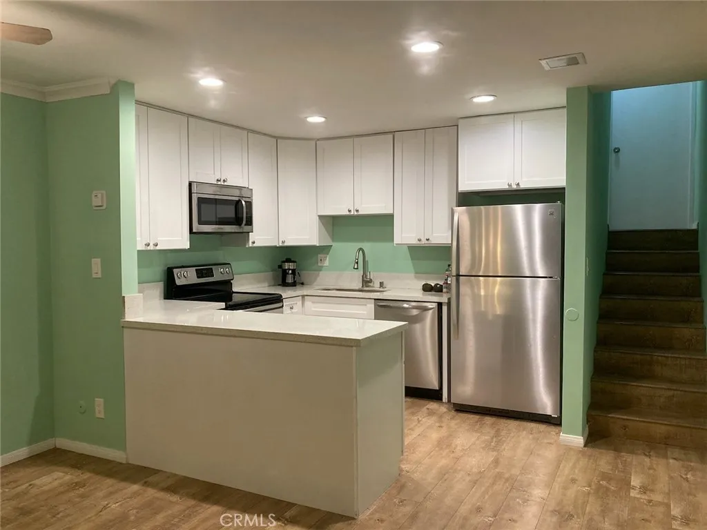 Photo #11: OC26071593 Listing: Photo #11