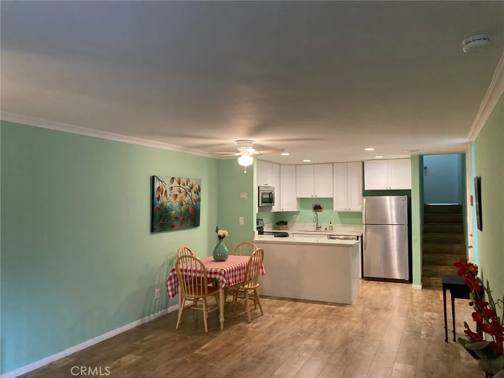 https://cdn.realtyfeed.com/cdn/127/306682270/c1d0e40a99a3cbece89c81a9b22b8ee5.webp
