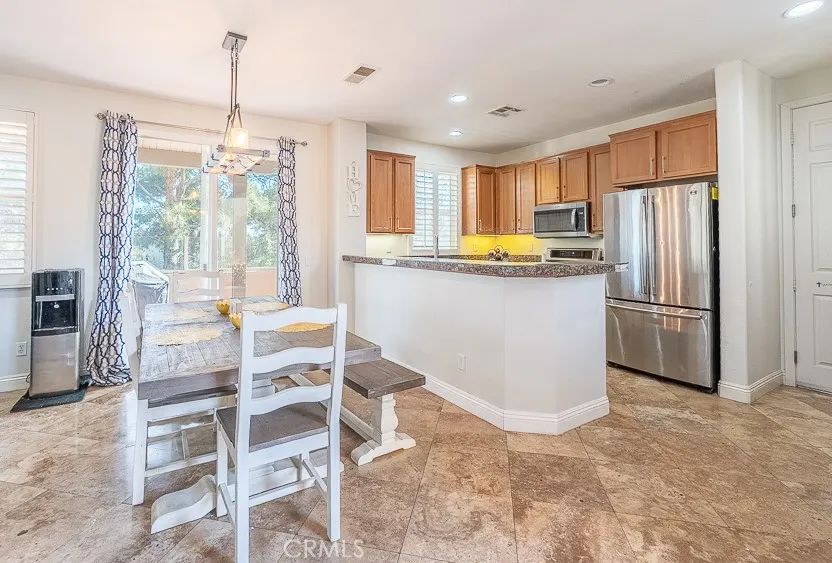 https://cdn.realtyfeed.com/cdn/127/306682272/00f4fe76ead75a3d58b895cf8e6d2e19.webp