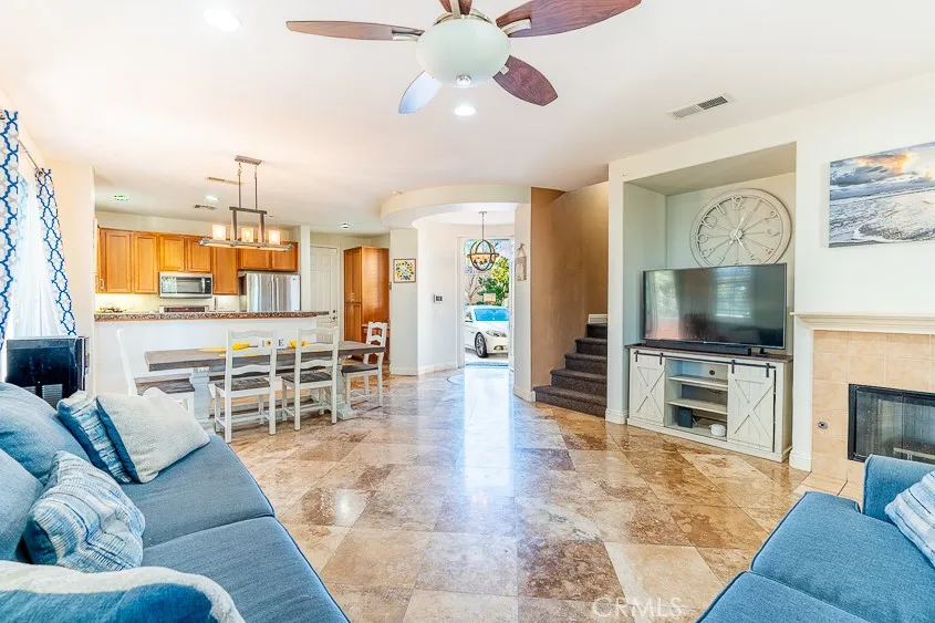 https://cdn.realtyfeed.com/cdn/127/306682272/eee297ba27c47484a074c09854b8e629.webp