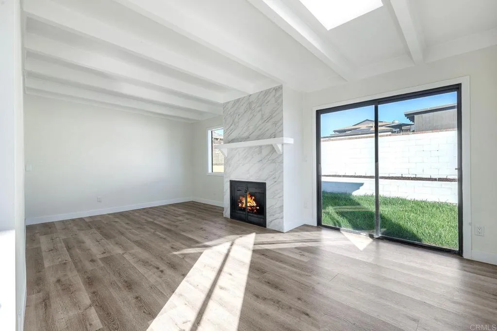 https://cdn.realtyfeed.com/cdn/127/306682291/0a9cb61a5c7dafdce9198354d34d623f.webp