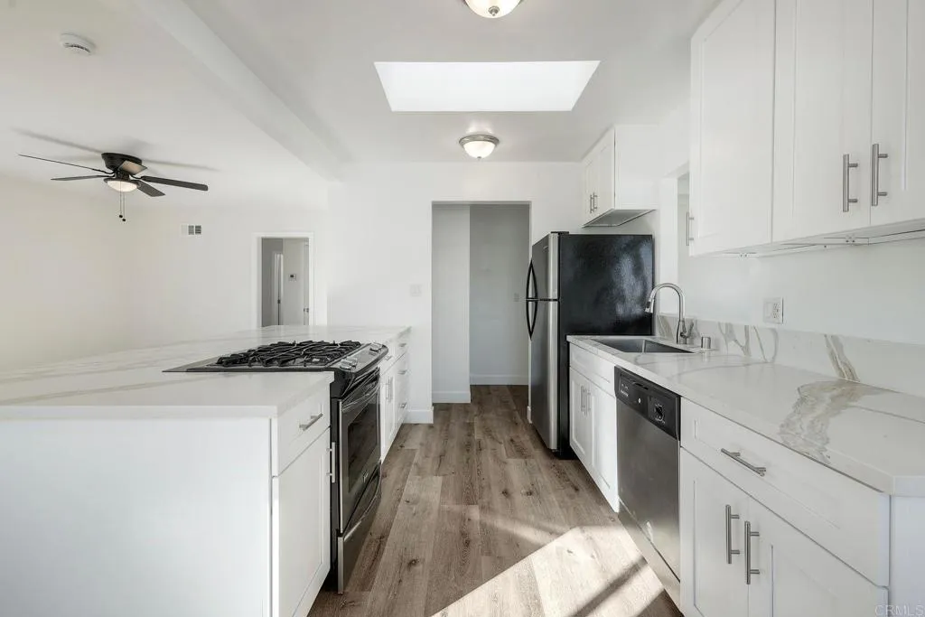 https://cdn.realtyfeed.com/cdn/127/306682291/609c6531d83b954e227fec1213c969c7.webp