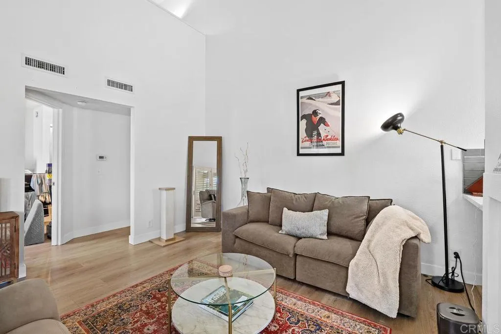 Photo #8: PTP2602476 Listing: Photo #8