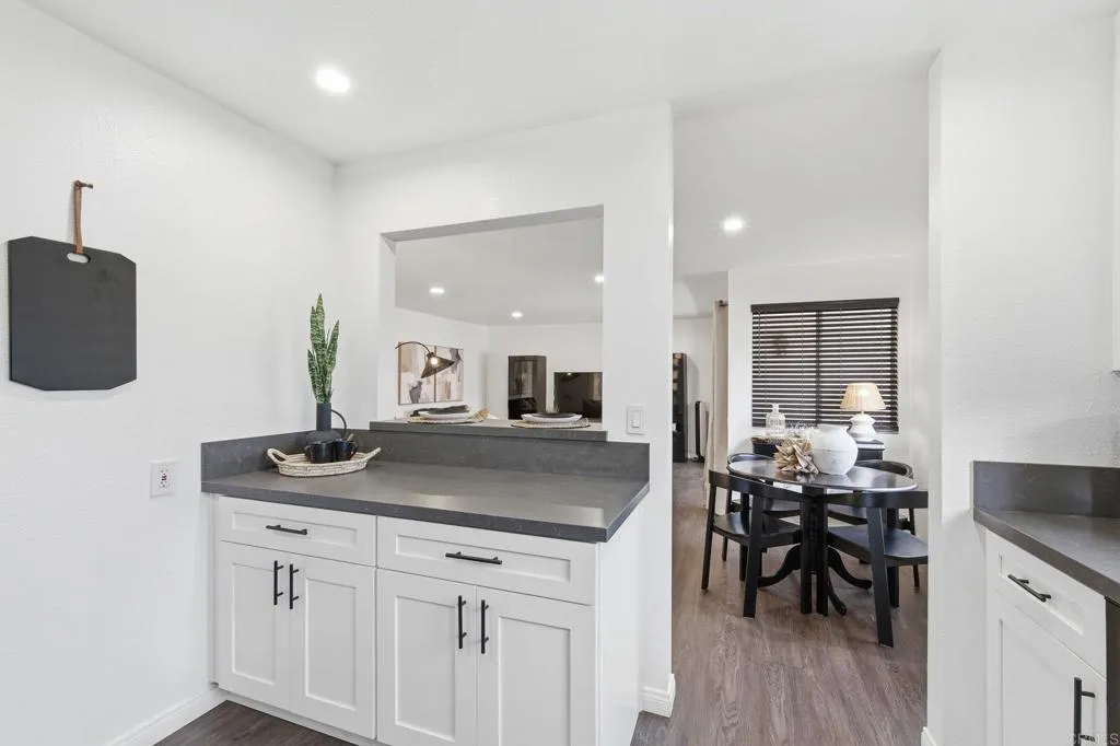 Photo #2: PTP2602477 Listing: Photo #2