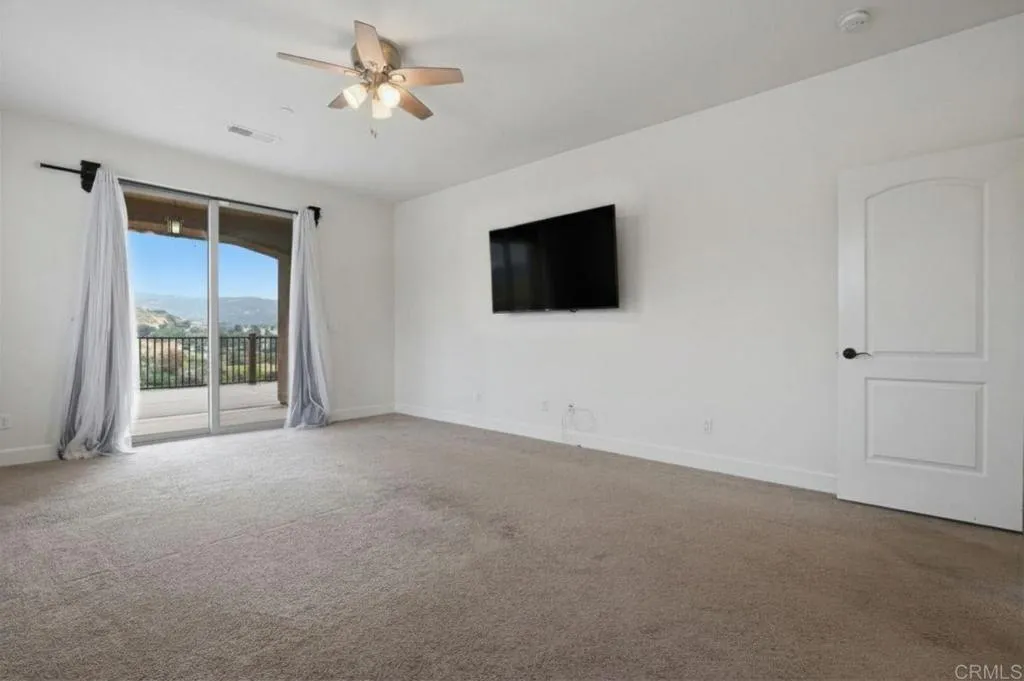 https://cdn.realtyfeed.com/cdn/127/306682373/6a39d82cd506a97ba970a3925a23fd4c.webp