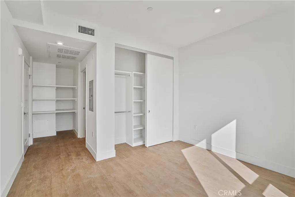 8750 Sepulveda Boulevard UNIT 302, North Hills, CA, 91343