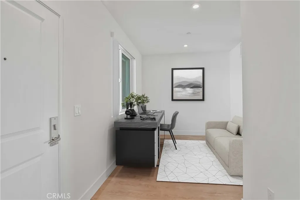 8750 Sepulveda Boulevard UNIT 302, North Hills, CA, 91343