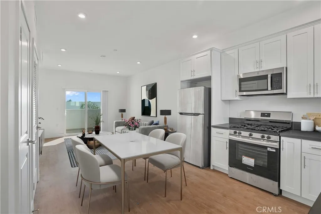 8750 Sepulveda Boulevard UNIT 302, North Hills, CA, 91343