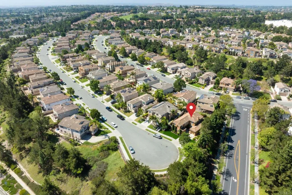 https://cdn.realtyfeed.com/cdn/127/306682395/26017448f3b3bee7895007684517af6d.webp