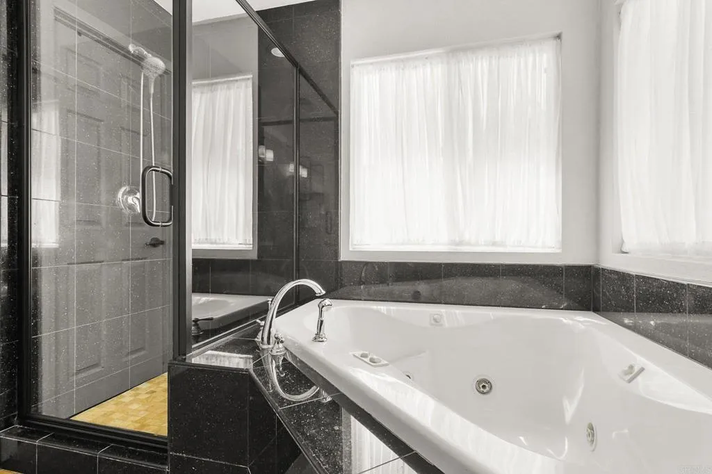 https://cdn.realtyfeed.com/cdn/127/306682395/40577b0762508d18e75fe445eed6e4cb.webp
