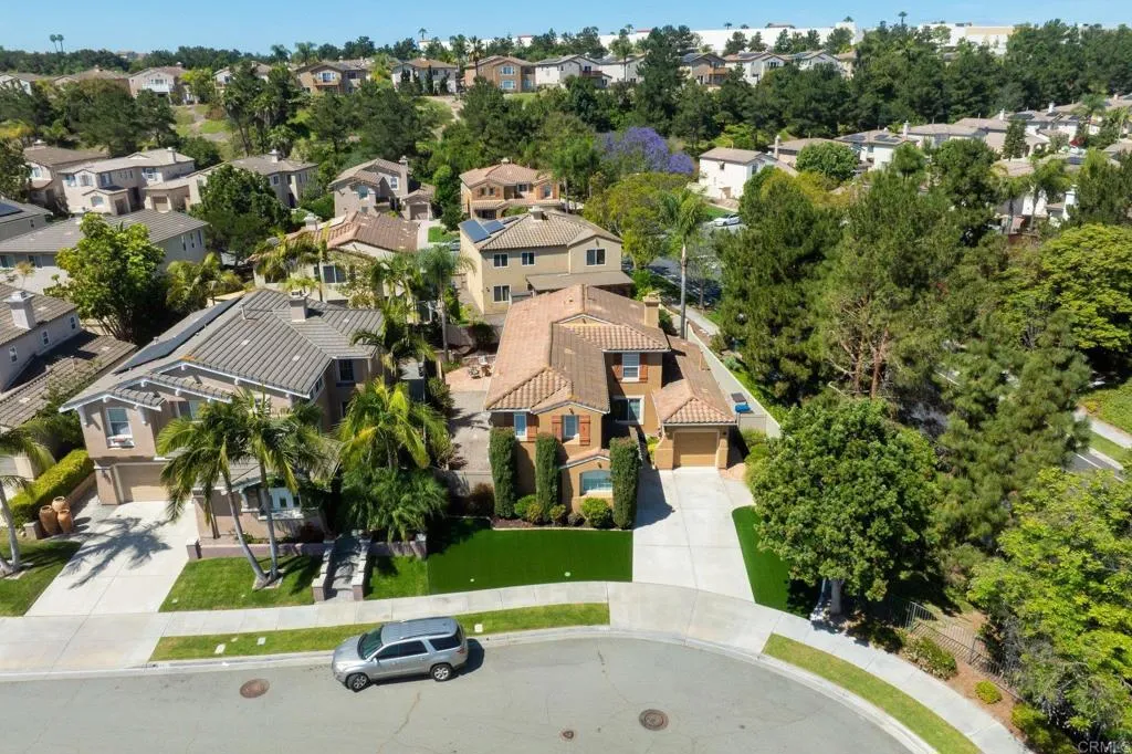 https://cdn.realtyfeed.com/cdn/127/306682395/5af07eb2e0453f6886e8ffe05138794d.webp