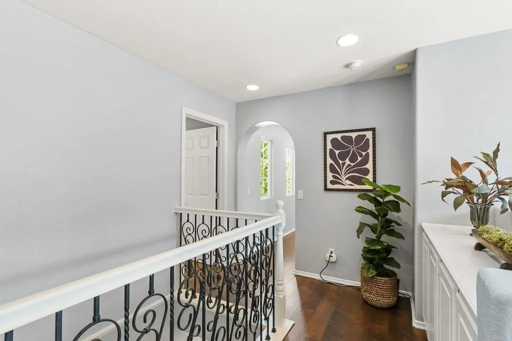 https://cdn.realtyfeed.com/cdn/127/306682395/5f601d18a92f8bed2aee7685745110f8.webp