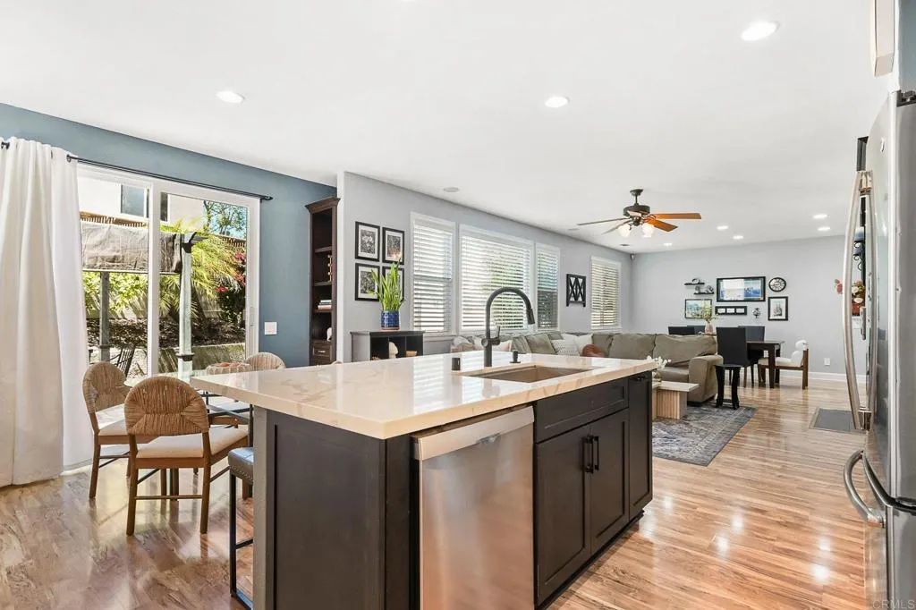 https://cdn.realtyfeed.com/cdn/127/306682395/77e9f6026e4ff002b61bbc4c1eff2d58.webp