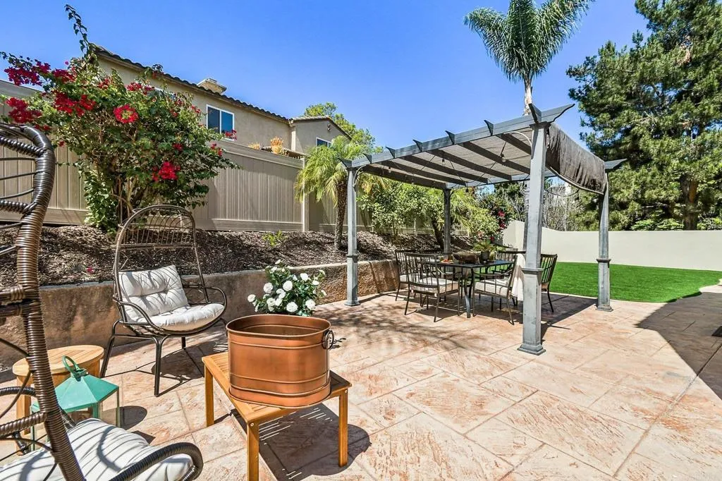 https://cdn.realtyfeed.com/cdn/127/306682395/9cd62d2fb9eedd5d8b47477733cd0a53.webp