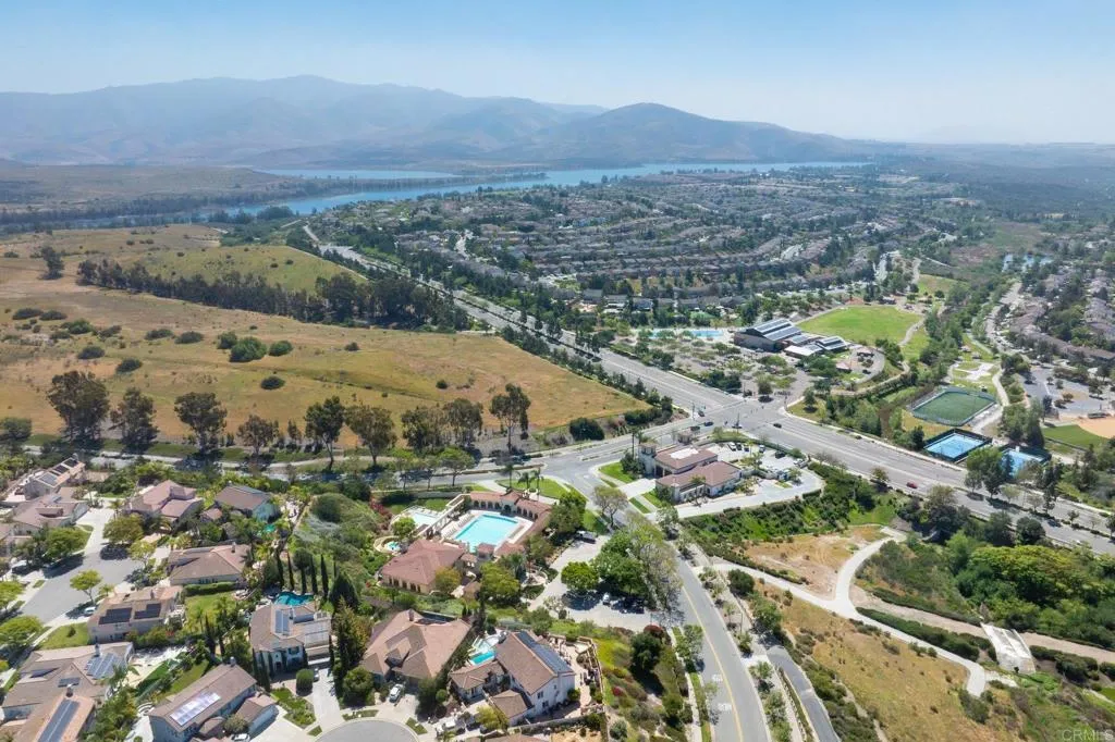 https://cdn.realtyfeed.com/cdn/127/306682395/e6eebfcedb5f7070ba40c18c94996314.webp