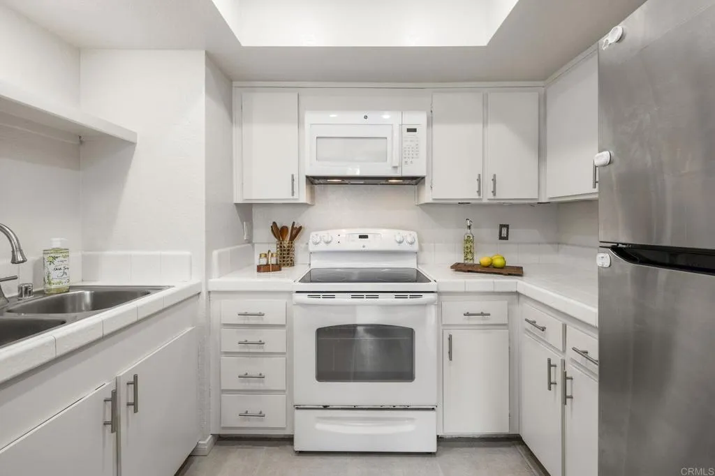 https://cdn.realtyfeed.com/cdn/127/306682403/02969e1baf6a0d7ae223f90c34898834.webp