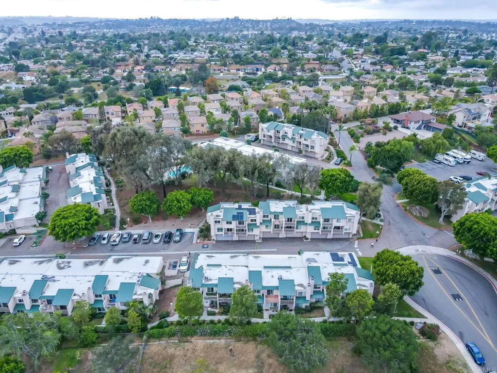 https://cdn.realtyfeed.com/cdn/127/306682403/5a21c0cb8afb2b135d5a965c49376f9f.webp