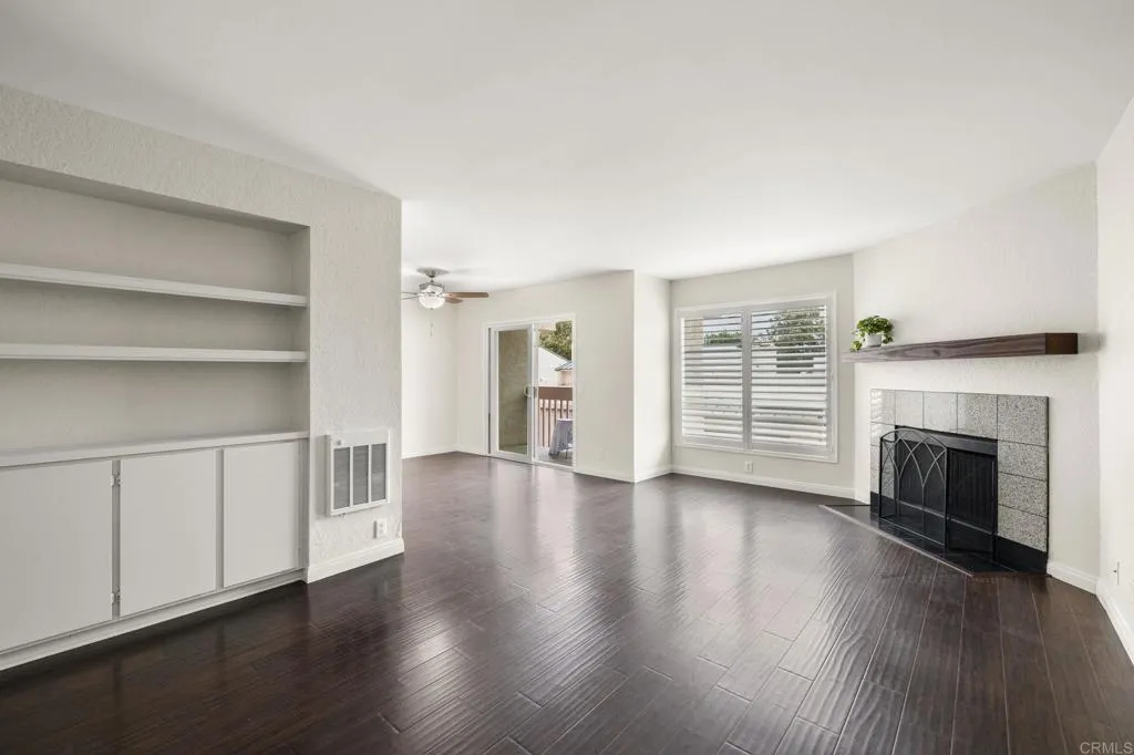 https://cdn.realtyfeed.com/cdn/127/306682403/badb272ee767435873ba479b15769f43.webp