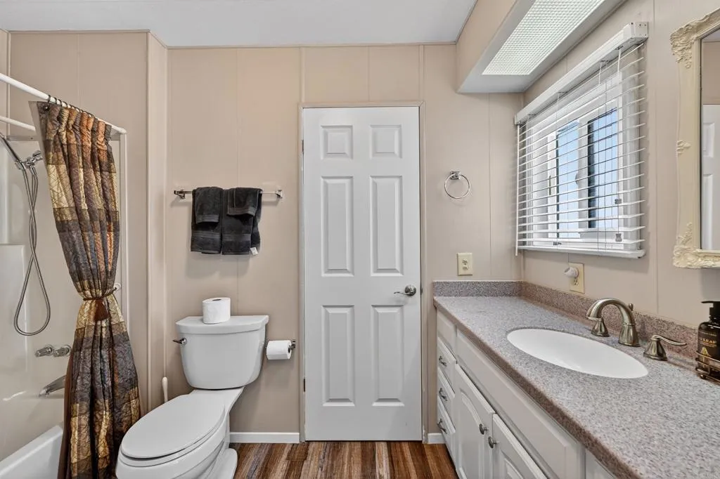 https://cdn.realtyfeed.com/cdn/127/306682414/6c870cf7fb19ffbf32be1ac44b44b306.webp