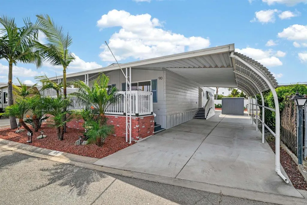 https://cdn.realtyfeed.com/cdn/127/306682414/964fae533157d91a44a250a1cce0b346.webp