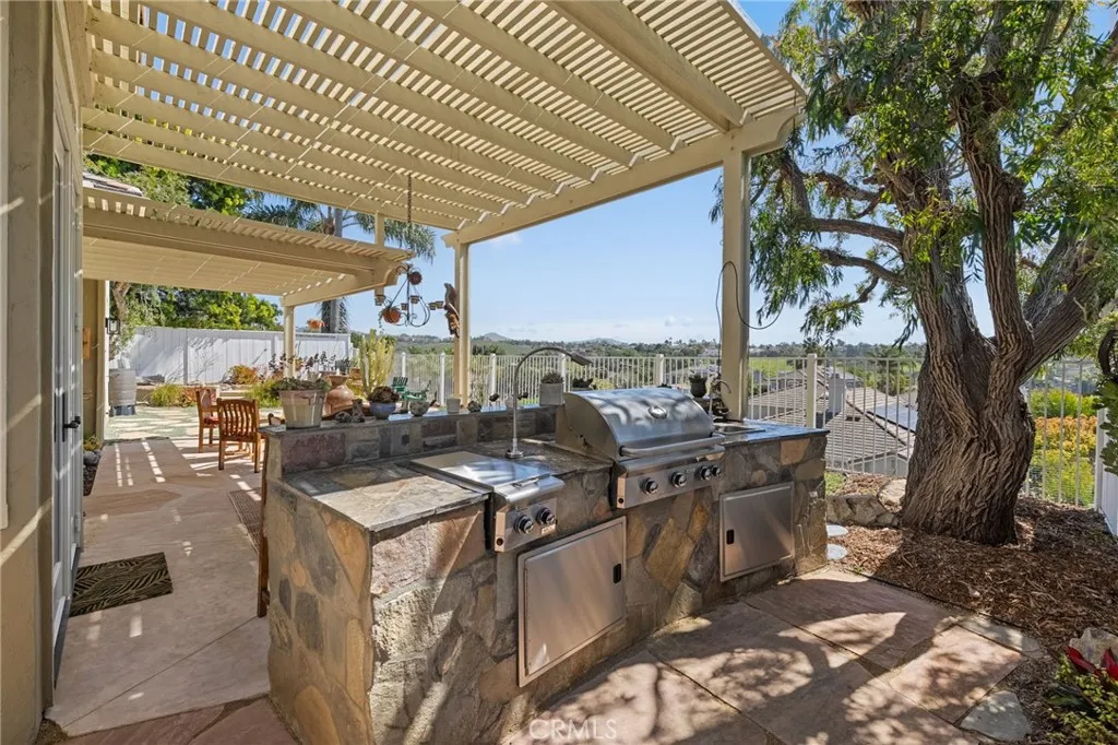 https://cdn.realtyfeed.com/cdn/127/306682426/7111abc0f69b6811ab80413e7e081522.webp