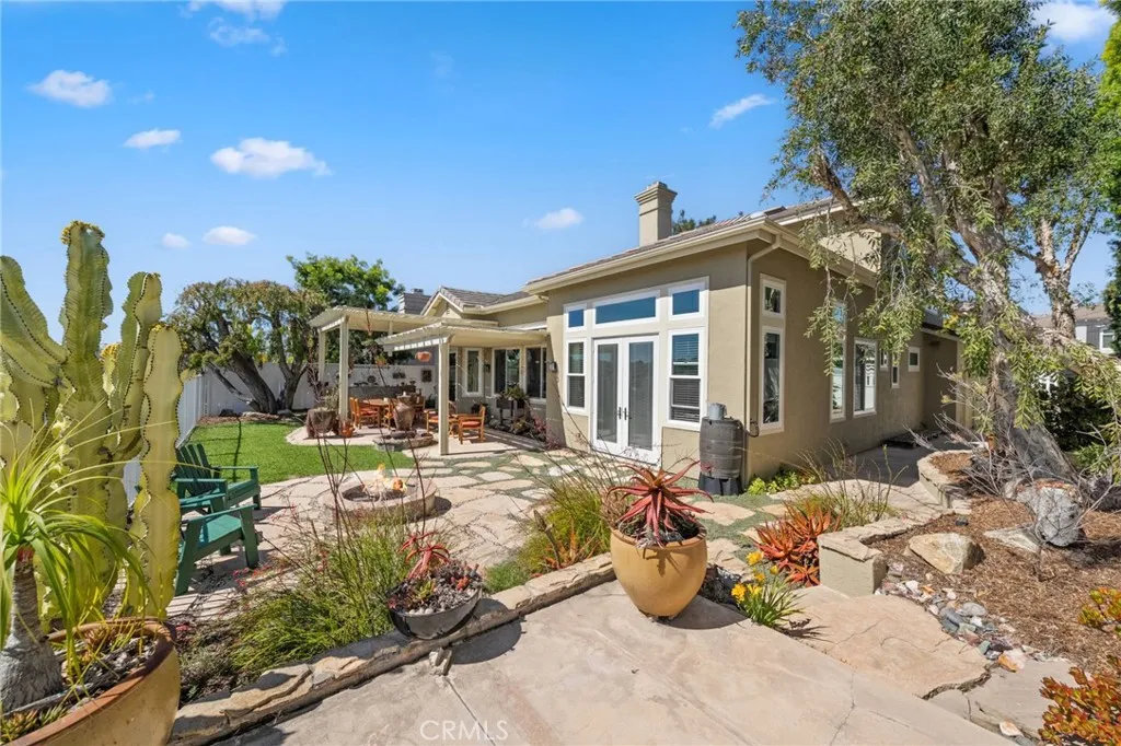 https://cdn.realtyfeed.com/cdn/127/306682426/ec8d280a08661261b5d2139dc00f1339.webp