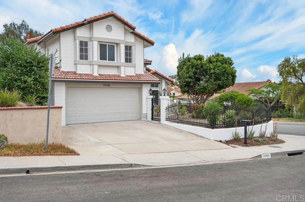 https://cdn.realtyfeed.com/cdn/127/306682460/54ed03c3441fd04c49016a2167f43aeb.webp