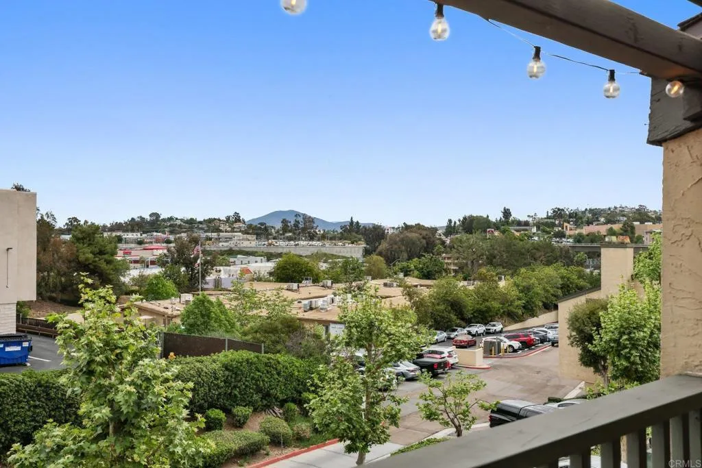 https://cdn.realtyfeed.com/cdn/127/306682509/a94c0d0223d8d6a1ca4923b7a2ae4b4f.webp