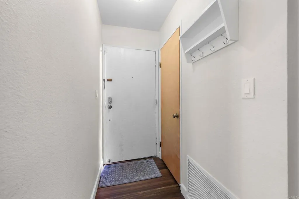 Photo #4: PTP2602484 Listing: Photo #4