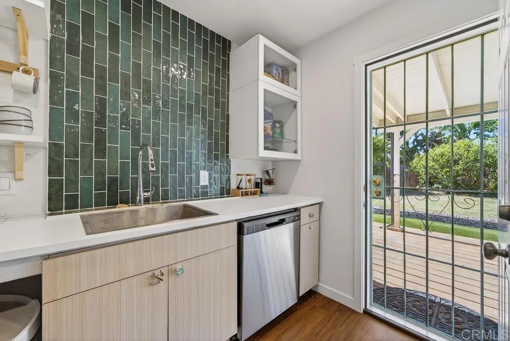 https://cdn.realtyfeed.com/cdn/127/306682536/15f7d1b20055834b4c343b878bc4e0c8.webp