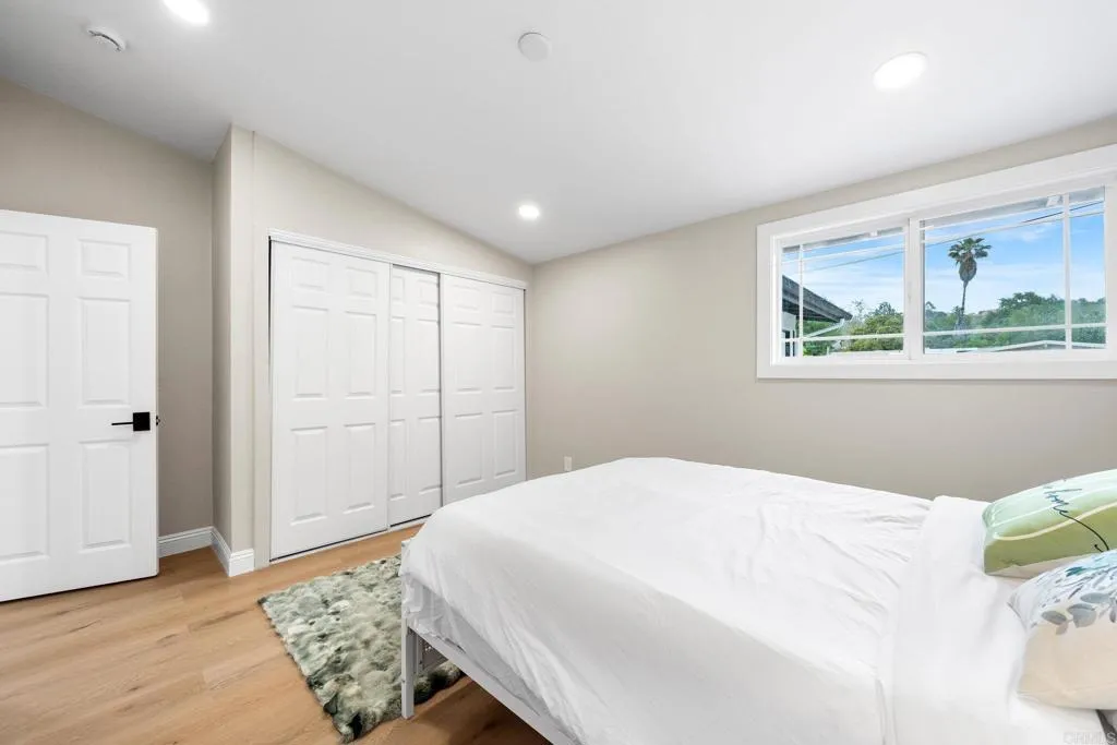 https://cdn.realtyfeed.com/cdn/127/306682558/27b16b5c2c53ddf75205e1e8d1126b7c.webp