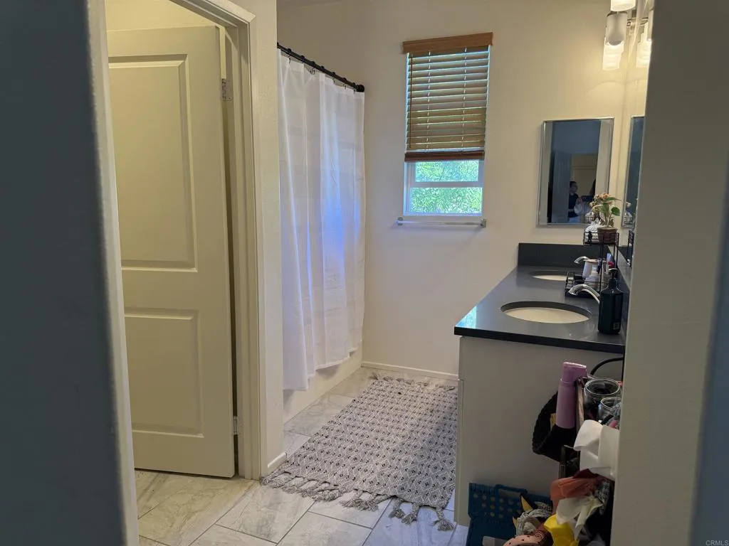 https://cdn.realtyfeed.com/cdn/127/306682559/9188f225282f0d737c3a3de3825ff52a.webp