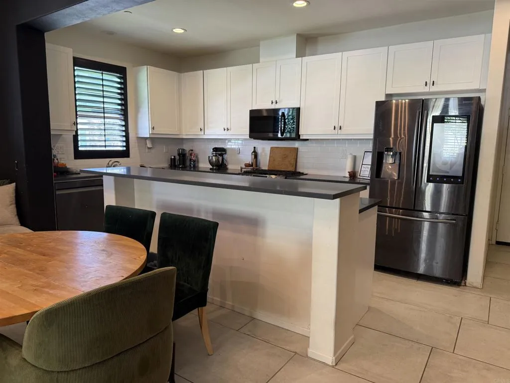 Photo #8: PTP2602487 Listing: Photo #8