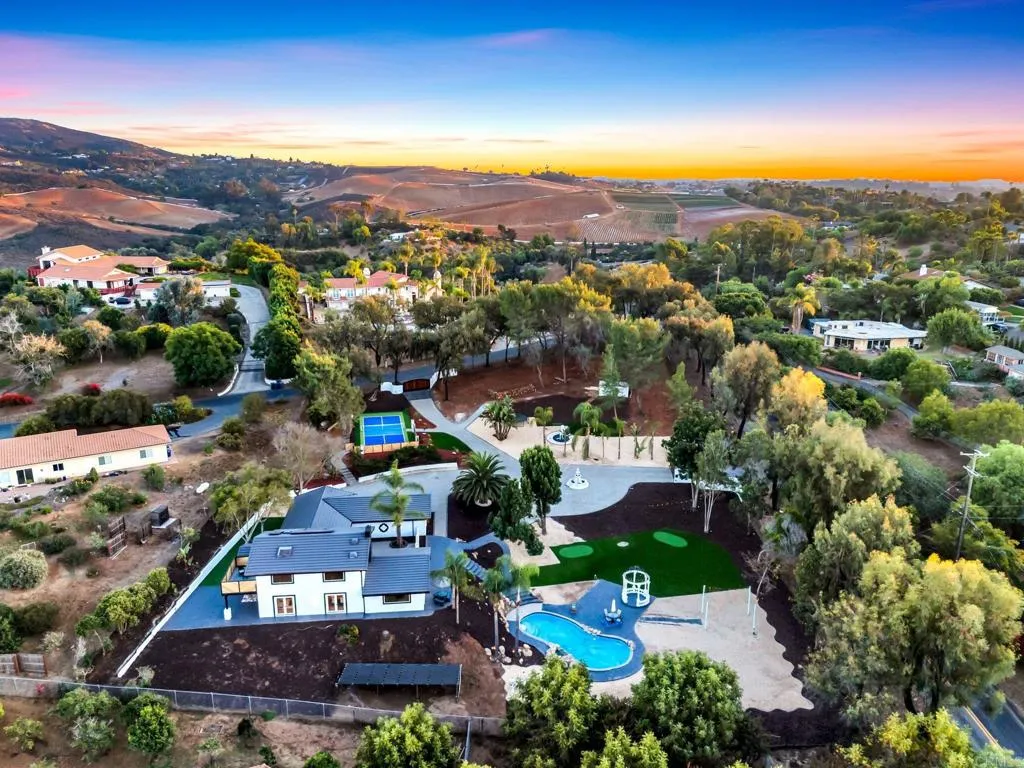 https://cdn.realtyfeed.com/cdn/127/306682563/f6458694430c5bb626d7772f9ed42df9.webp