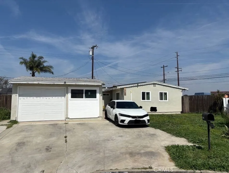 La Puente, CA 91744