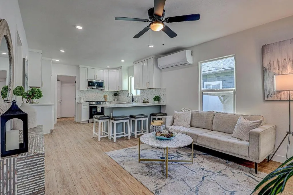 https://cdn.realtyfeed.com/cdn/127/306682646/03bd4d86dc584e3c41da35d3de6675ac.webp